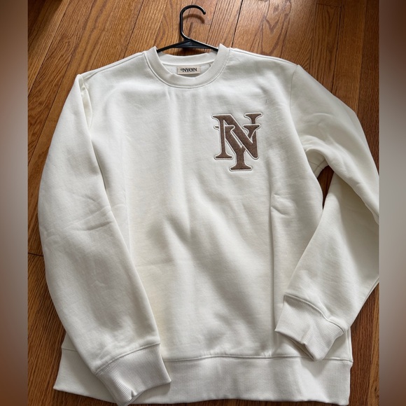 New York Or Nowhere Tops - New York Or Nowhere Crewneck Sweatshirt Brand New With Tags Size Medium
